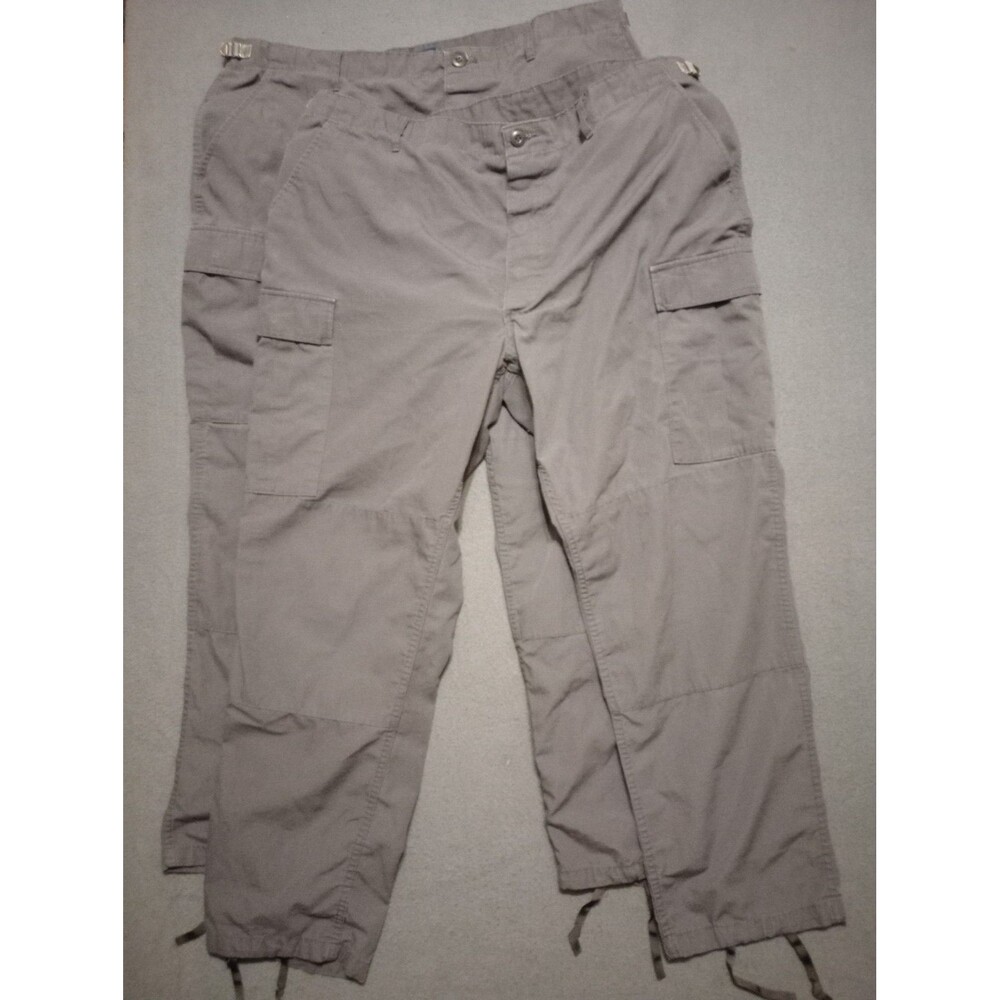 Lot Of 2 Propper Men’s Tactical Pants Size L/R Dark Gray Cargo Military Style